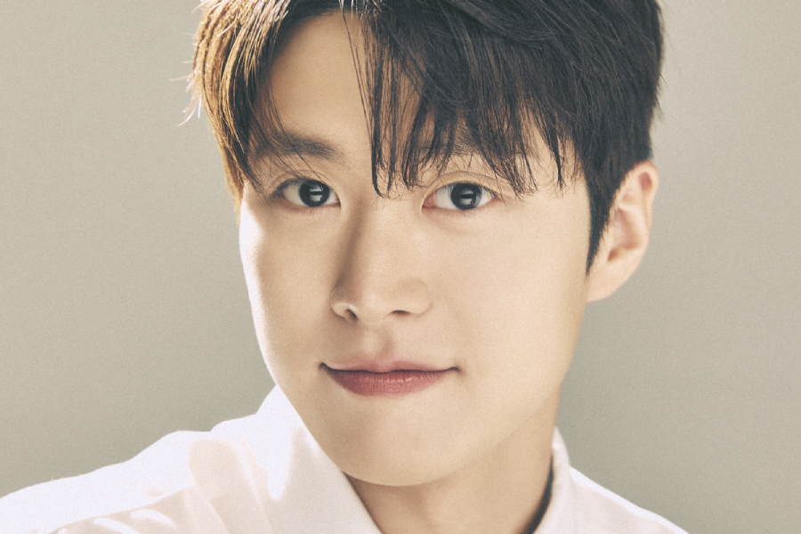 Gong Myoung Signs With BH Entertainment缩略图