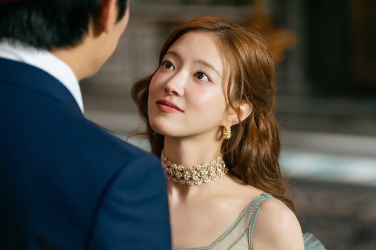 Lee Se Young Is Captivated By Dangerous Desire In New Drama “The Remarried Empress”缩略图